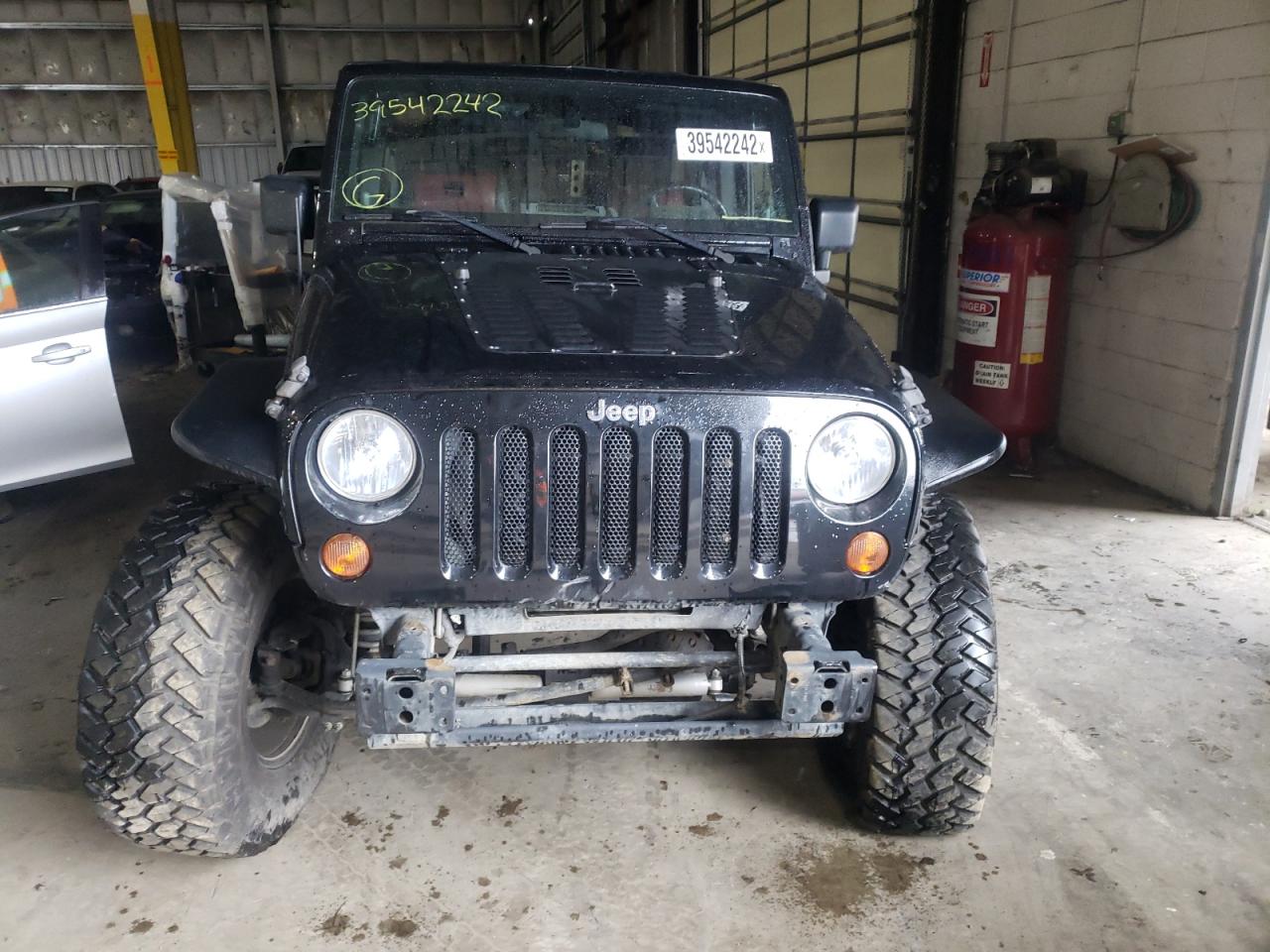 Photo 9 from auction – 2008 JEEP WRANGLER U with VIN 1J8GA391X8L636419