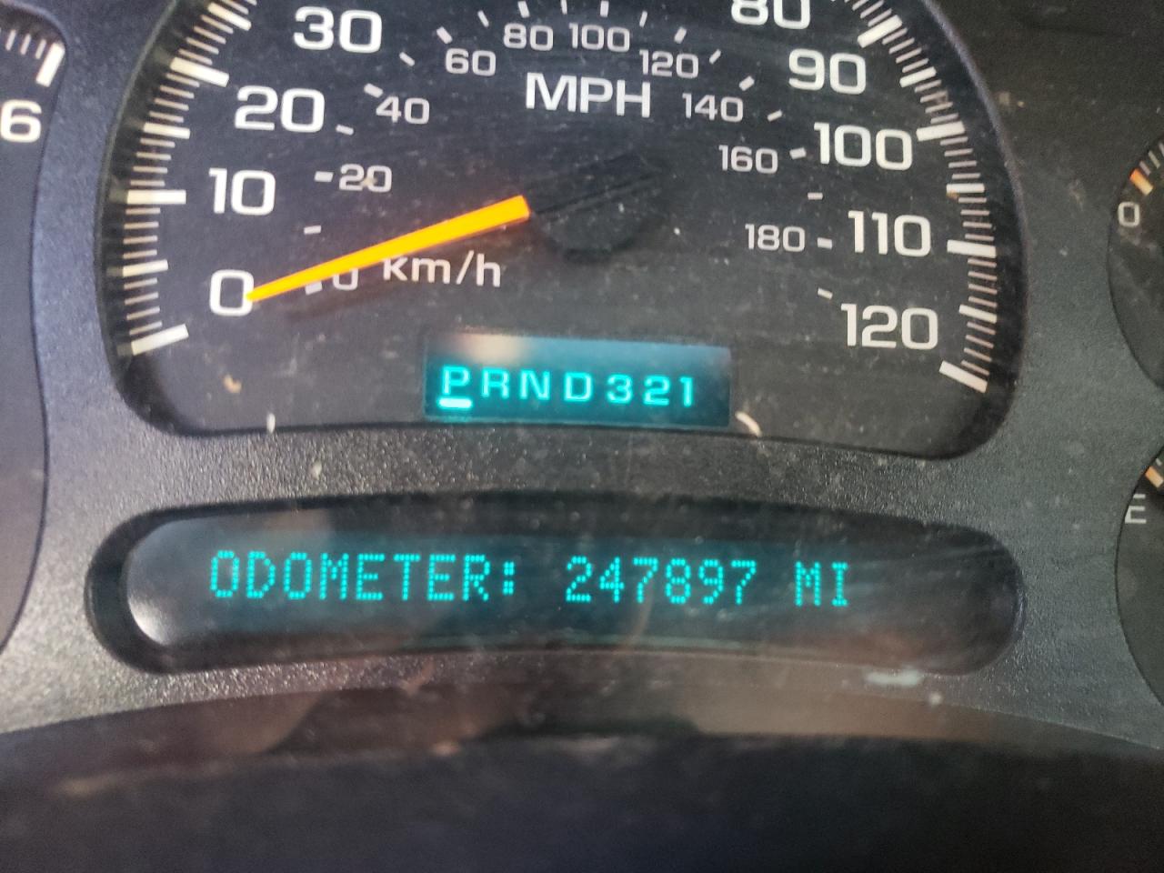 Photo 8 from auction – 2004 CHEVROLET AVALANCHE with VIN 3GNEC12T74G337140