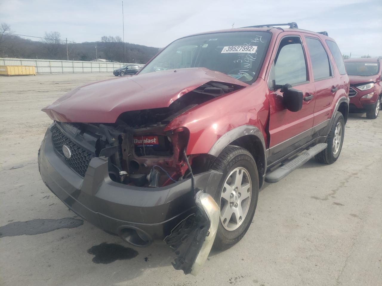 Photo 2 from auction – 2005 FORD ESCAPE XLT with VIN 1FMCU03115KE49233