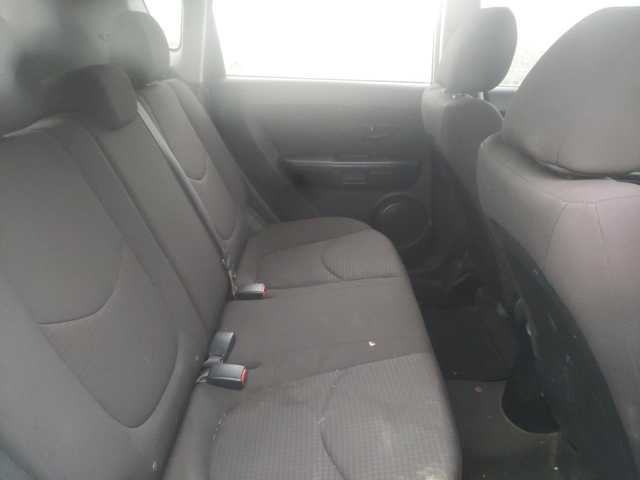 Photo 6 from auction – 2012 KIA SOUL with VIN KNDJT2A5XC7393406