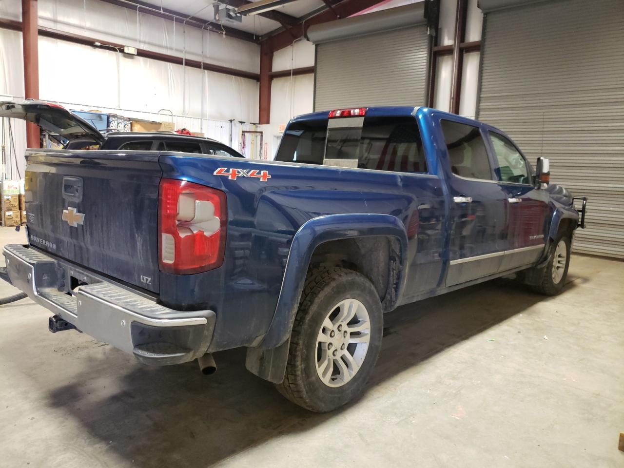 Photo 4 from auction – 2016 CHEVROLET SILVERADO with VIN 3GCUKSEC4GG109898