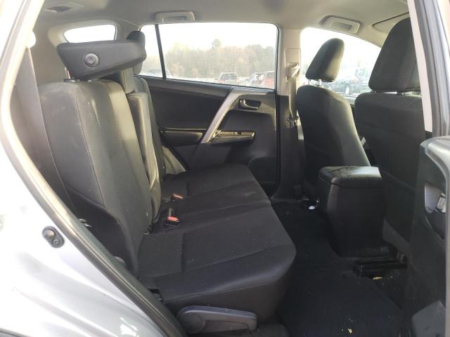 Photo 6 from auction – 2017 TOYOTA RAV4 LE with VIN 2T3ZFREV7HW352062