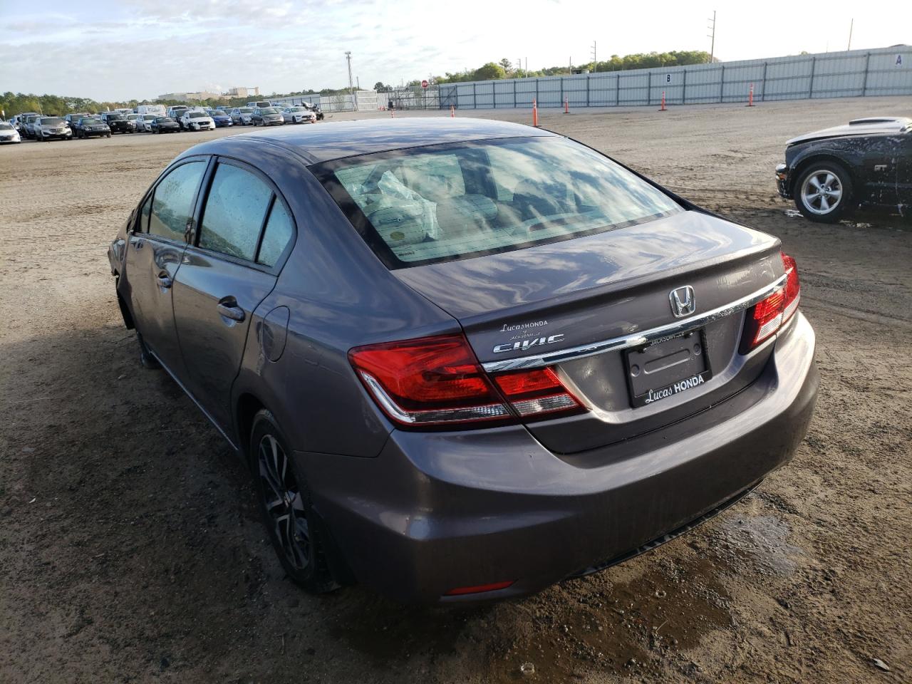 Photo 3 from auction – 2015 HONDA CIVIC EX with VIN 19XFB2F83FE098955