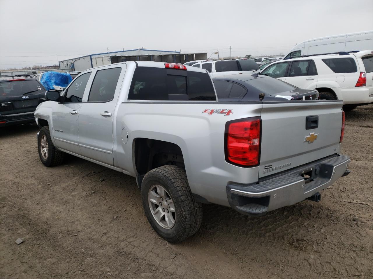 Photo 3 from auction – 2015 CHEVROLET SILVERADO with VIN 3GCUKREH6FG177302