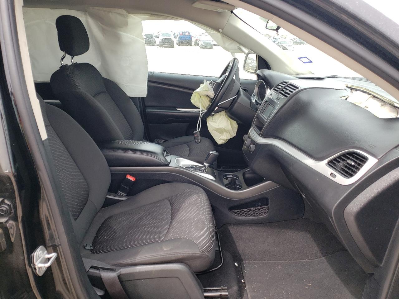 Photo 5 from auction – 2018 DODGE JOURNEY SE with VIN 3C4PDCAB5JT254246
