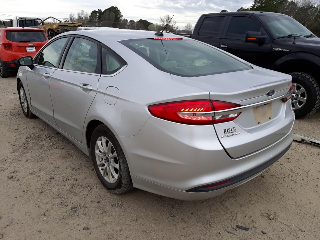 Photo 3 from auction – 2017 FORD FUSION S with VIN 3FA6P0G73HR198602