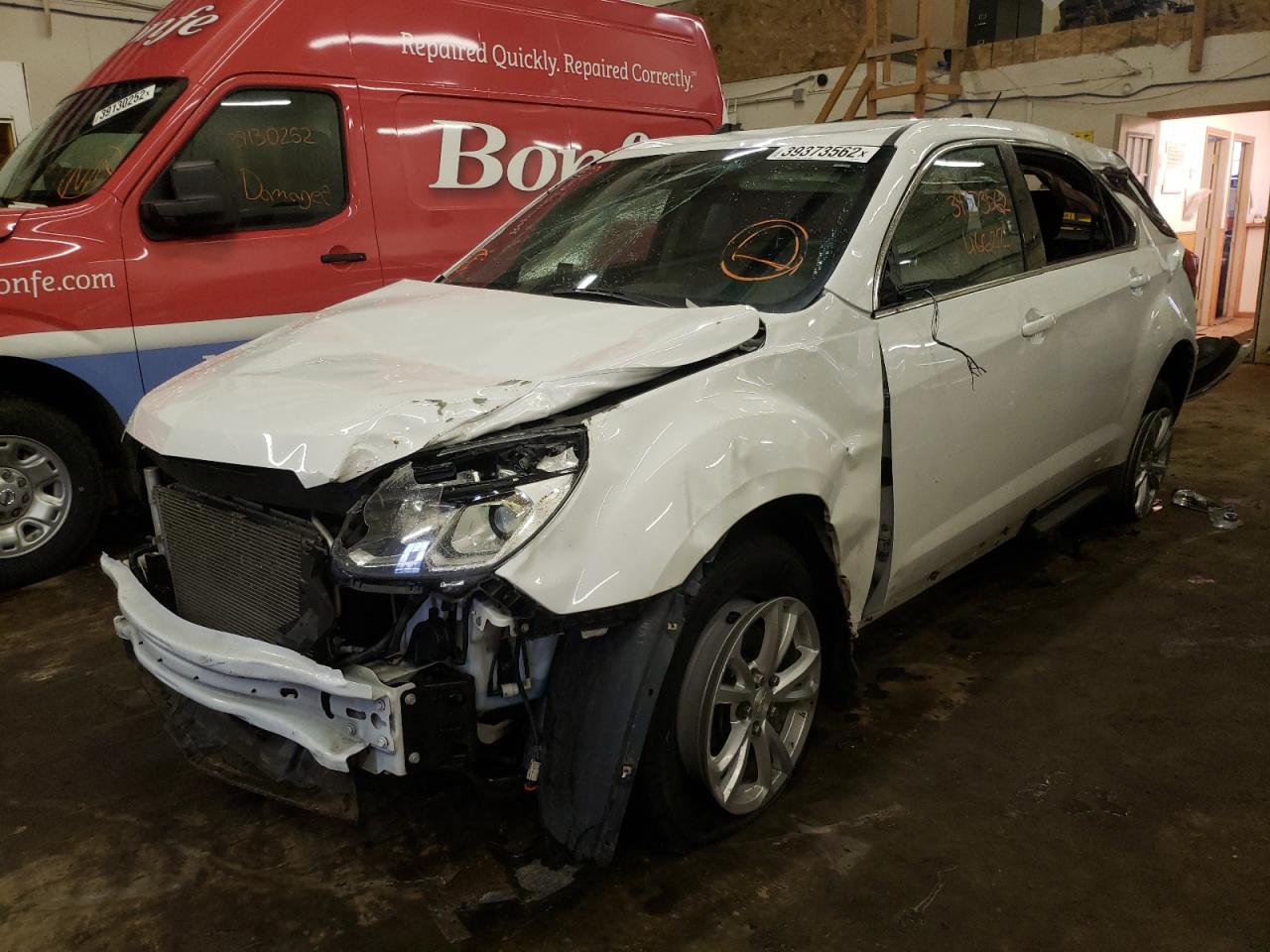 Photo 2 from auction – 2017 CHEVROLET EQUINOX LT with VIN 2GNFLFE33H6202381