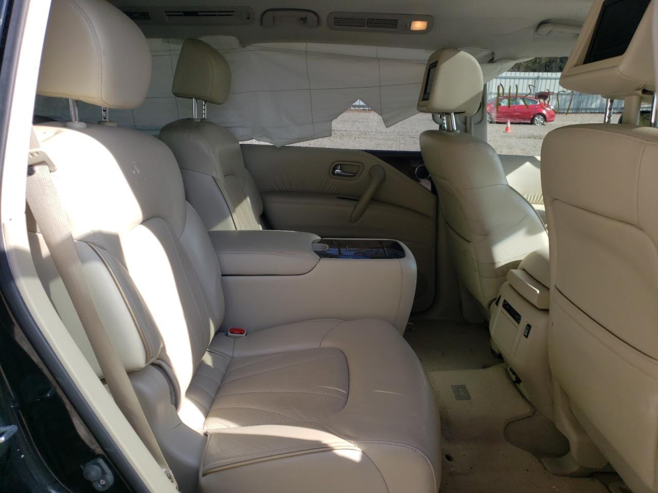Photo 6 from auction – 2014 INFINITI QX80 with VIN JN8AZ2NF7E9556333