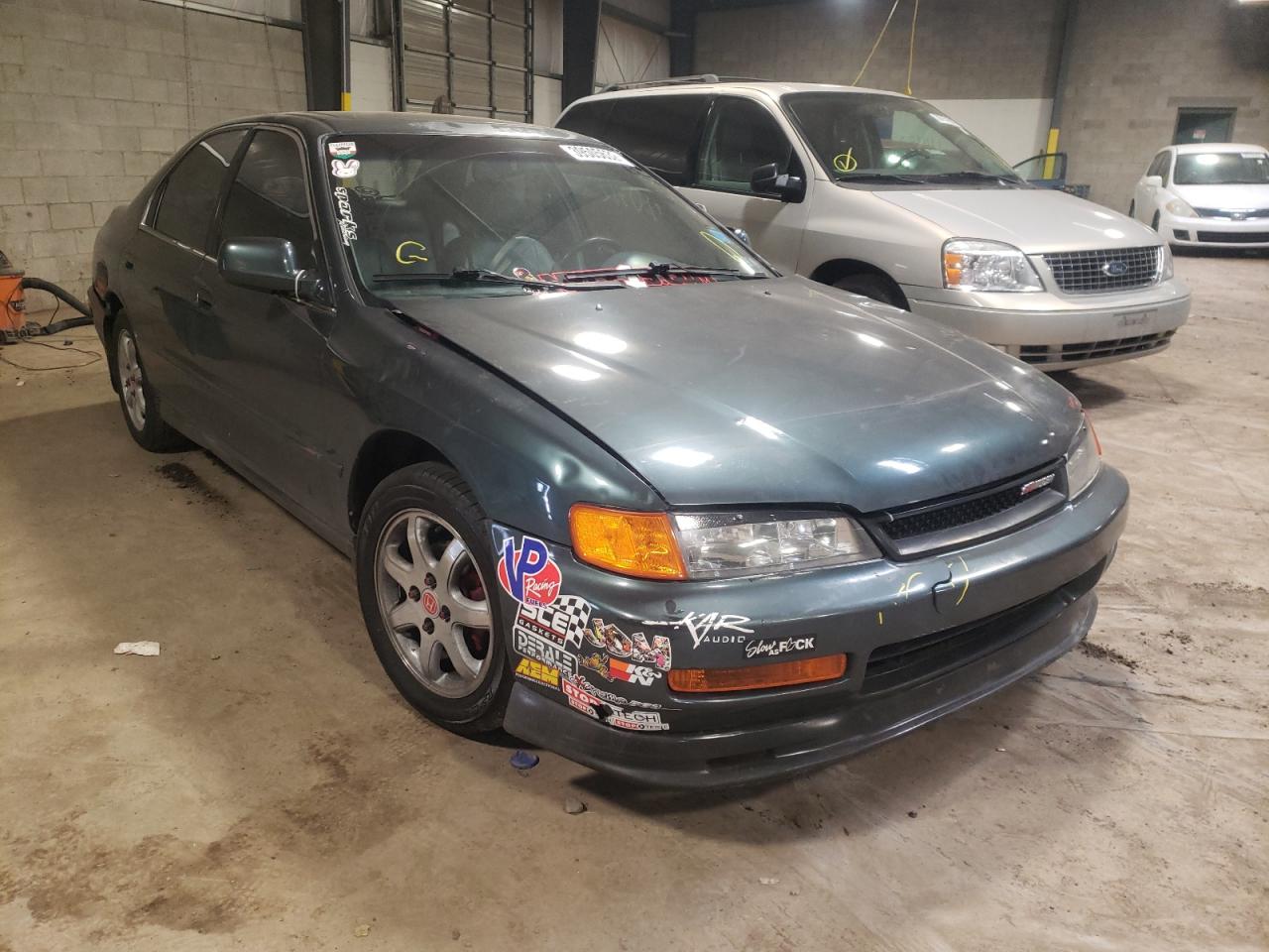 Photo 1 from auction – 1996 HONDA ACCORD EX with VIN 1HGCD5550TA096490