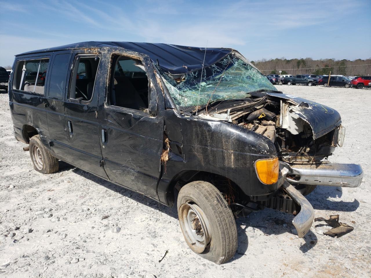 FORD ECONOLINE 2004 with VIN 1FBNE31L54HB08823 - Photo from auction