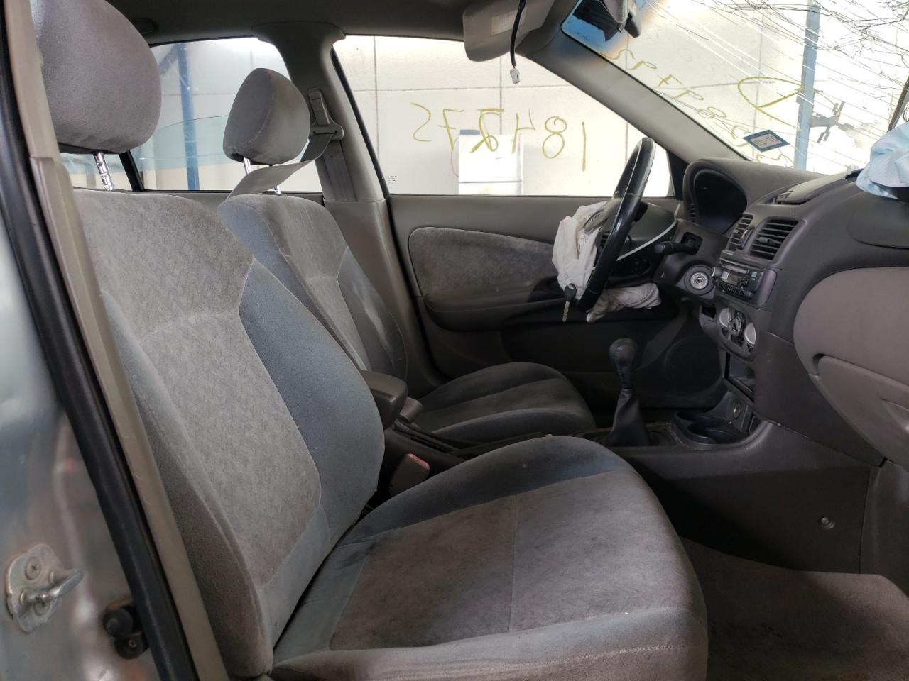 Photo 5 from auction – 2002 NISSAN SENTRA XE with VIN 3N1CB51D52L595295