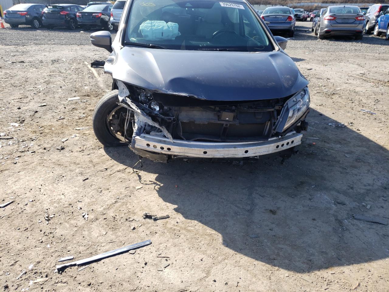Photo 9 from auction – 2018 HONDA ODYSSEY EX with VIN 5FNRL6H75JB082006