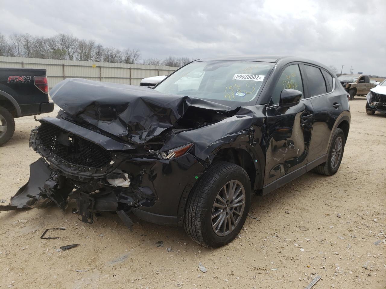 Photo 2 from auction – 2017 MAZDA CX-5 TOURI with VIN JM3KFACL4H0158993