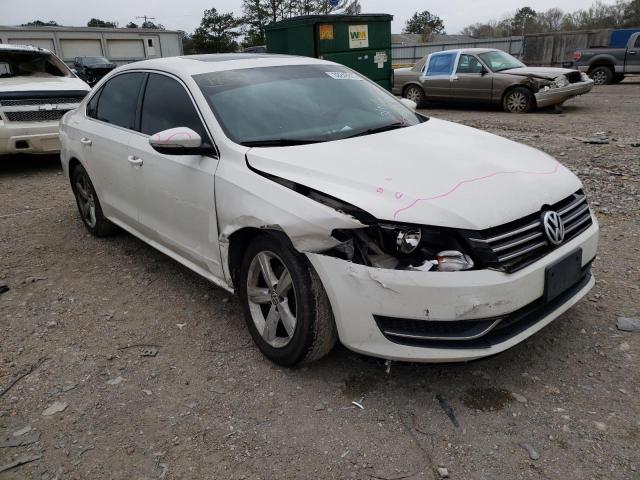 VOLKSWAGEN PASSAT SE 2012 with VIN 1VWBH7A35CC016598 - Photo from auction