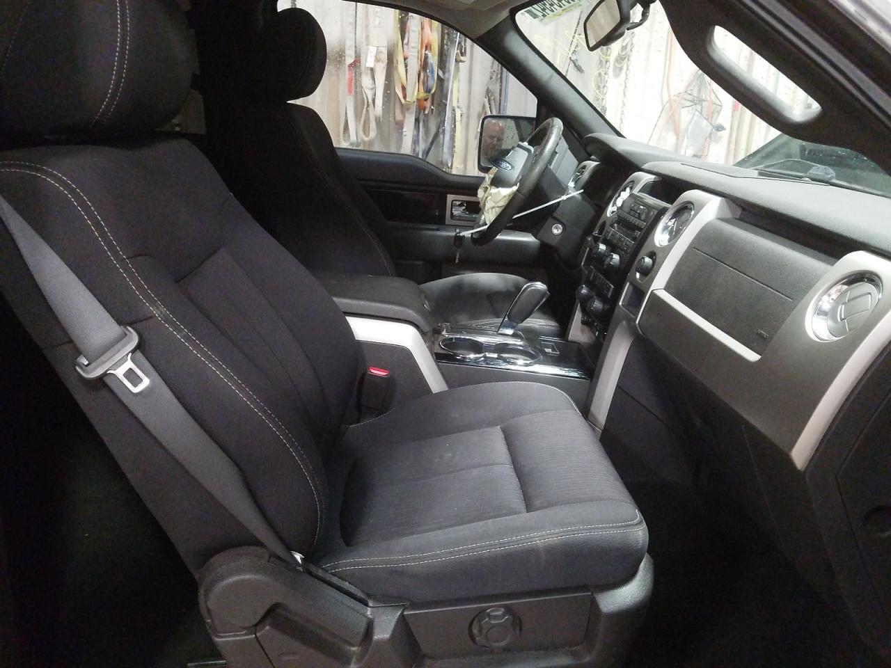 Photo 5 from auction – 2010 FORD F150 SUPER with VIN 1FTEW1C85AKB46816