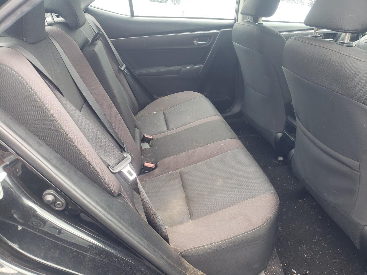 Photo 6 from auction – 2018 TOYOTA COROLLA L with VIN 2T1BURHE8JC054753