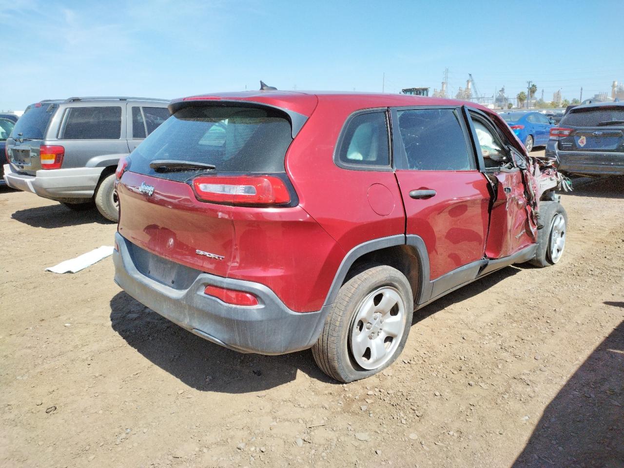 Photo 4 from auction – 2015 JEEP CHEROKEE S with VIN 1C4PJLAB7FW573156