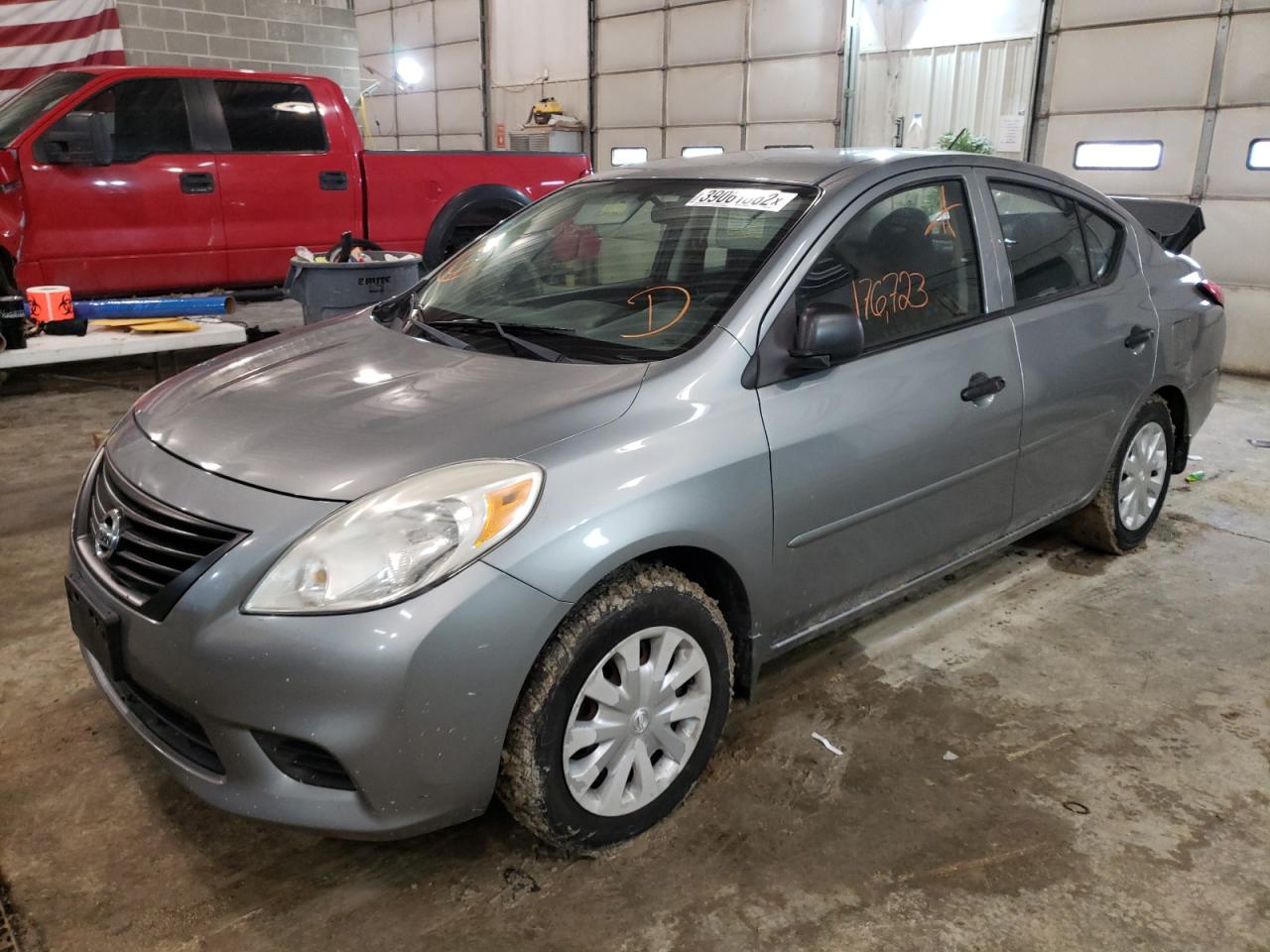 Photo 2 from auction – 2012 NISSAN VERSA S with VIN 3N1CN7AP0CL851440