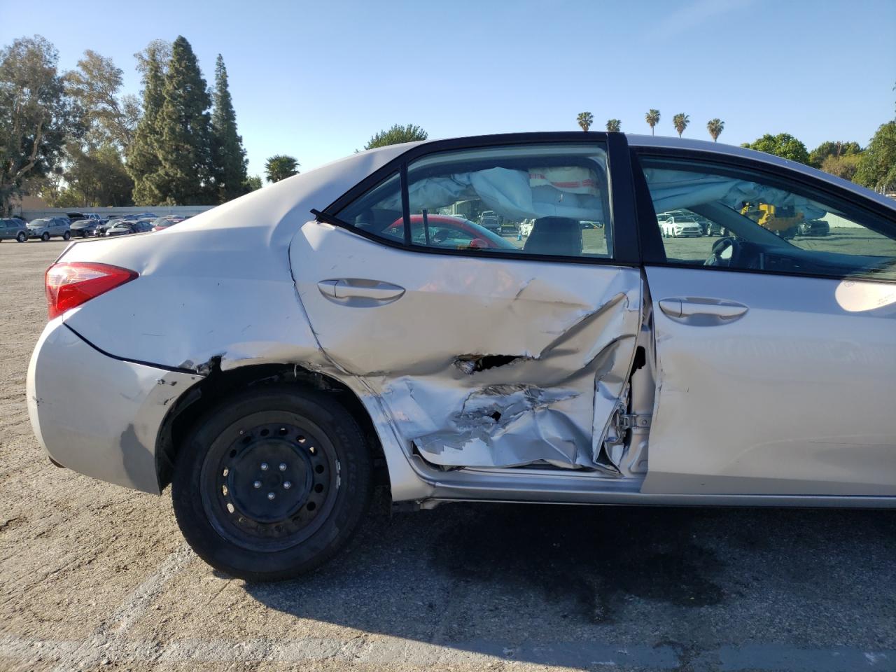 Photo 9 from auction – 2017 TOYOTA COROLLA L with VIN 5YFBURHE7HP584464