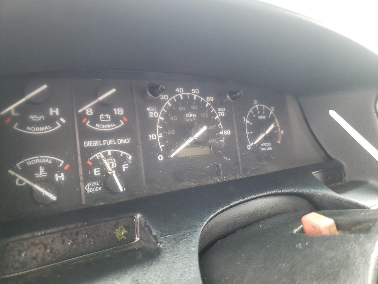 Photo 8 from auction – 1994 FORD F250 with VIN 2FTHF26F7RCA72019