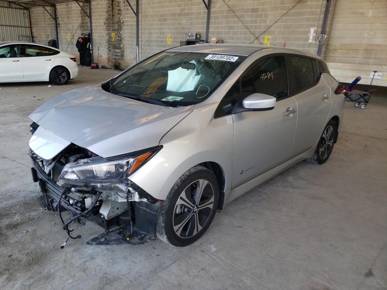 Photo 2 from auction – 2018 NISSAN LEAF S with VIN 1N4AZ1CP3JC306155