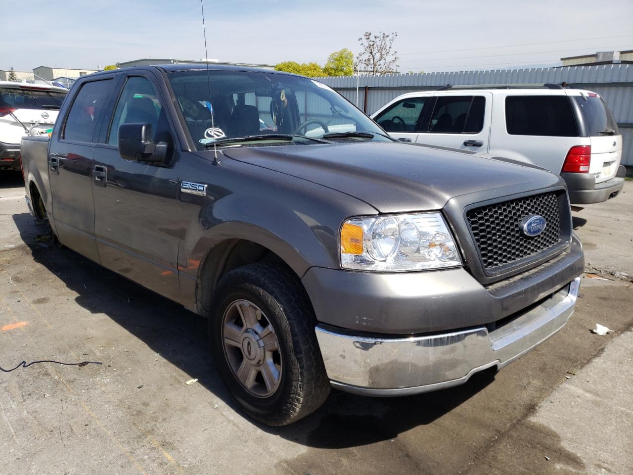 Photo 1 from auction – 2004 FORD F150 SUPER with VIN 1FTRW12W34KC86319