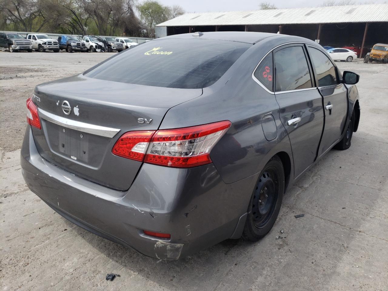 Photo 4 from auction – 2015 NISSAN SENTRA with VIN 3N1AB7AP4FL667803