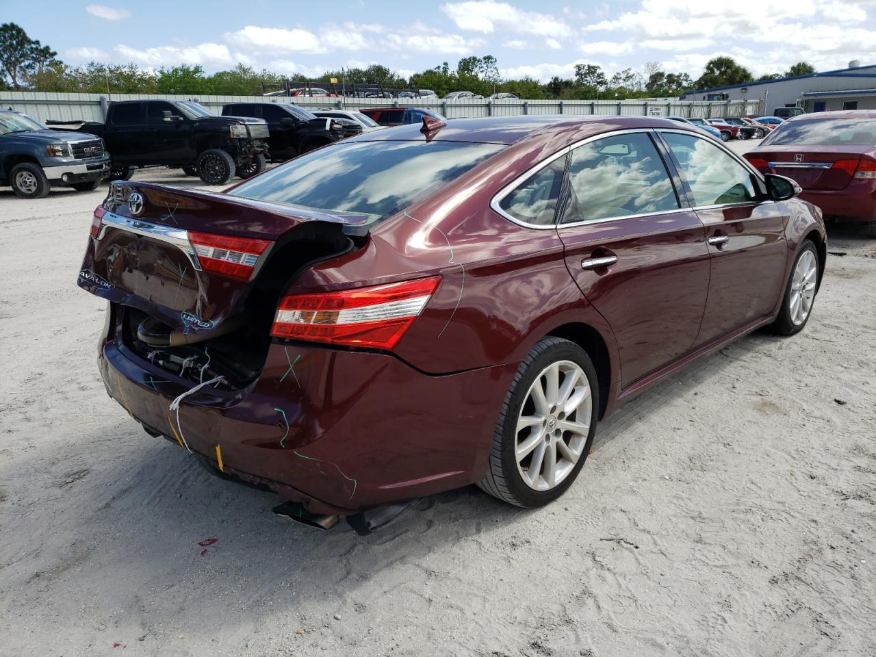 Photo 4 from auction – 2013 TOYOTA AVALON BAS with VIN 4T1BK1EB4DU030101