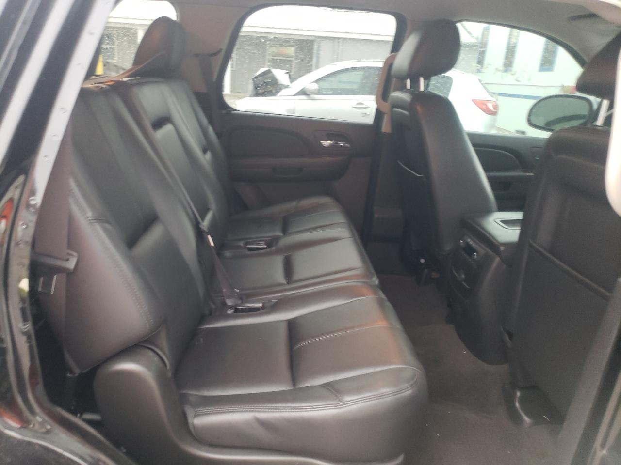 Photo 6 from auction – 2012 CHEVROLET TAHOE C150 with VIN 1GNSCBE06CR259720