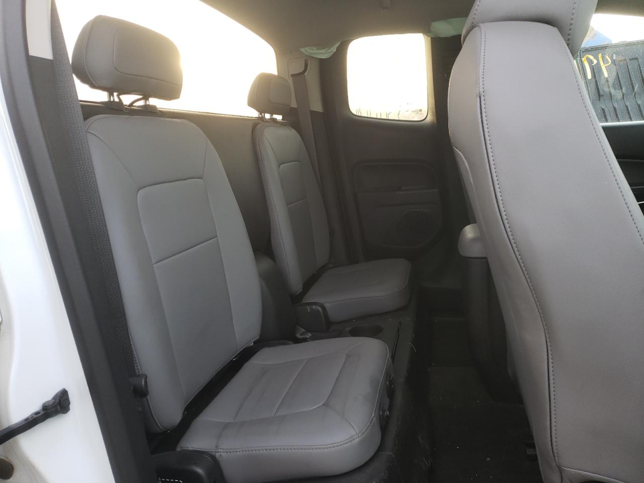 Photo 6 from auction – 2016 CHEVROLET COLORADO with VIN 1GCHTBE36G1265647