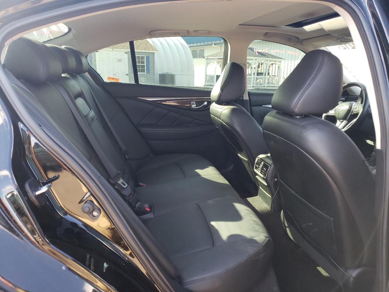 Photo 6 from auction – 2018 INFINITI Q50 LUXE with VIN JN1EV7AR4JM433119