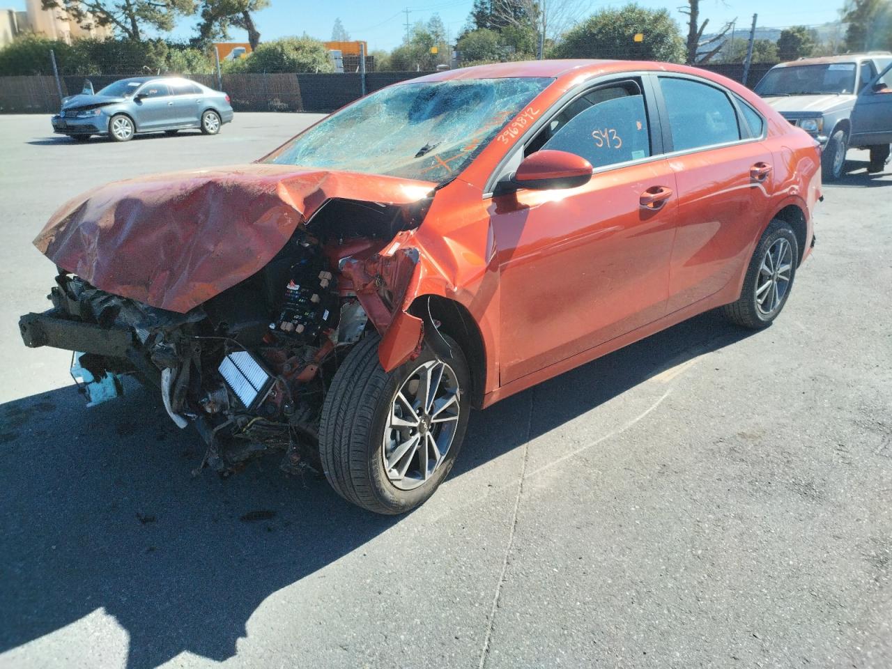 Photo 2 from auction – 2022 KIA FORTE FE with VIN 3KPF24AD4NE457390