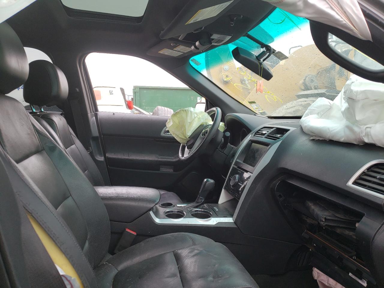 Foto 5 de la subasta – 2014 FORD EXPLORER L con VIN 1FM5K7F81EGB18378