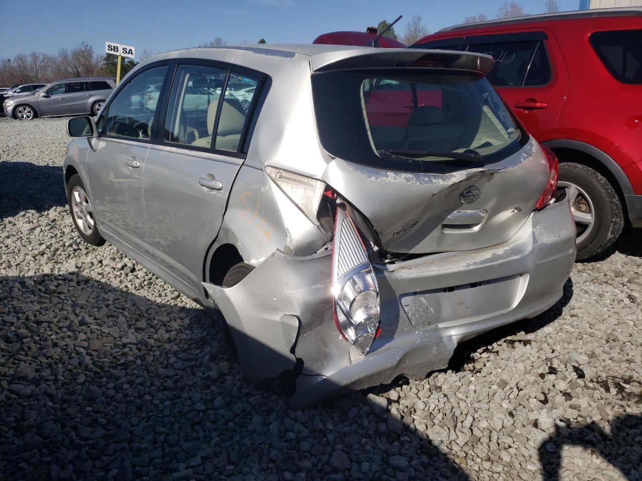 Photo 3 from auction – 2010 NISSAN VERSA with VIN 3N1BC1CP2AL357492
