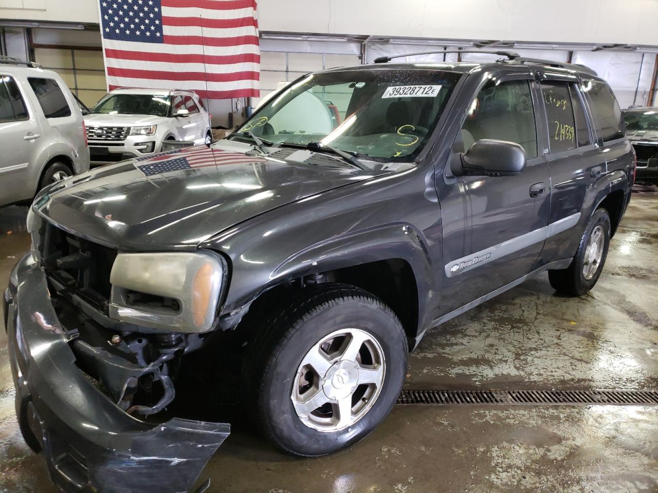 Photo 2 from auction – 2004 CHEVROLET TRAILBLAZE with VIN 1GNDS13S542372787