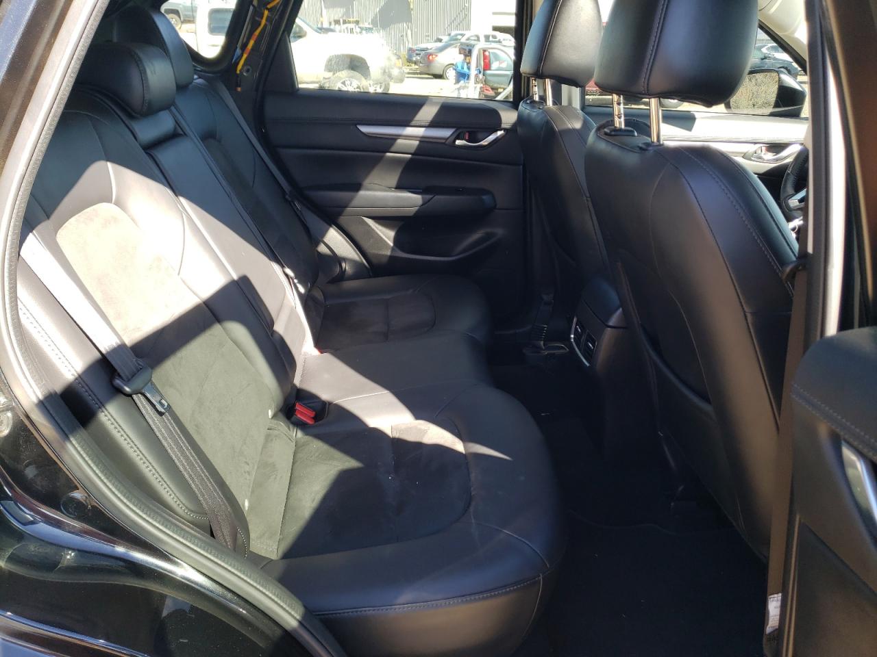Photo 6 from auction – 2017 MAZDA CX-5 TOURI with VIN JM3KFBCL5H0213621