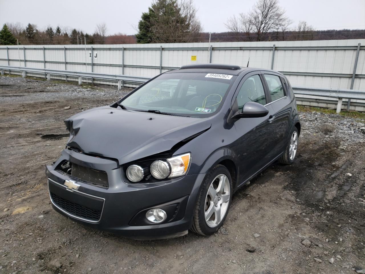 Photo 2 from auction – 2013 CHEVROLET SONIC LTZ with VIN 1G1JE6SB1D4126804