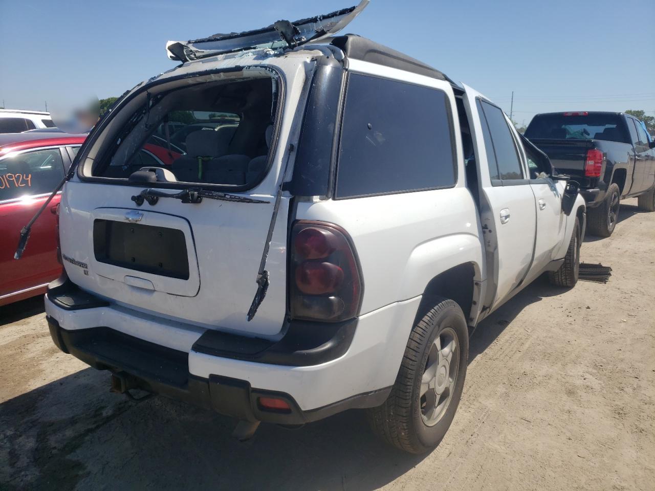 Photo 4 from auction – 2005 CHEVROLET TRAILBLAZE with VIN 1GNET16S056124650