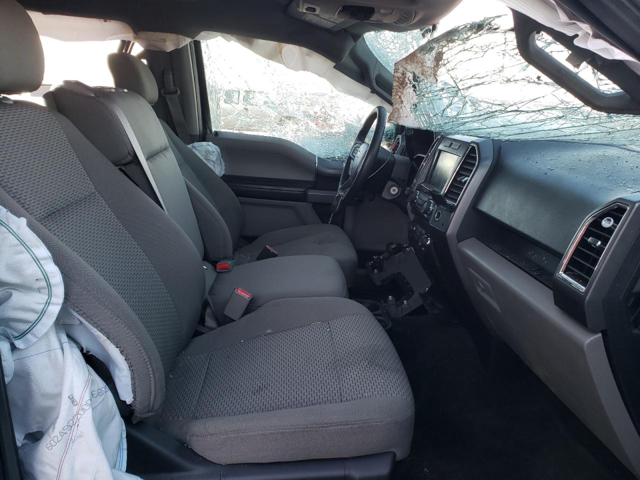 Photo 5 from auction – 2015 FORD F150 SUPER with VIN 1FTFW1EG7FKE09985
