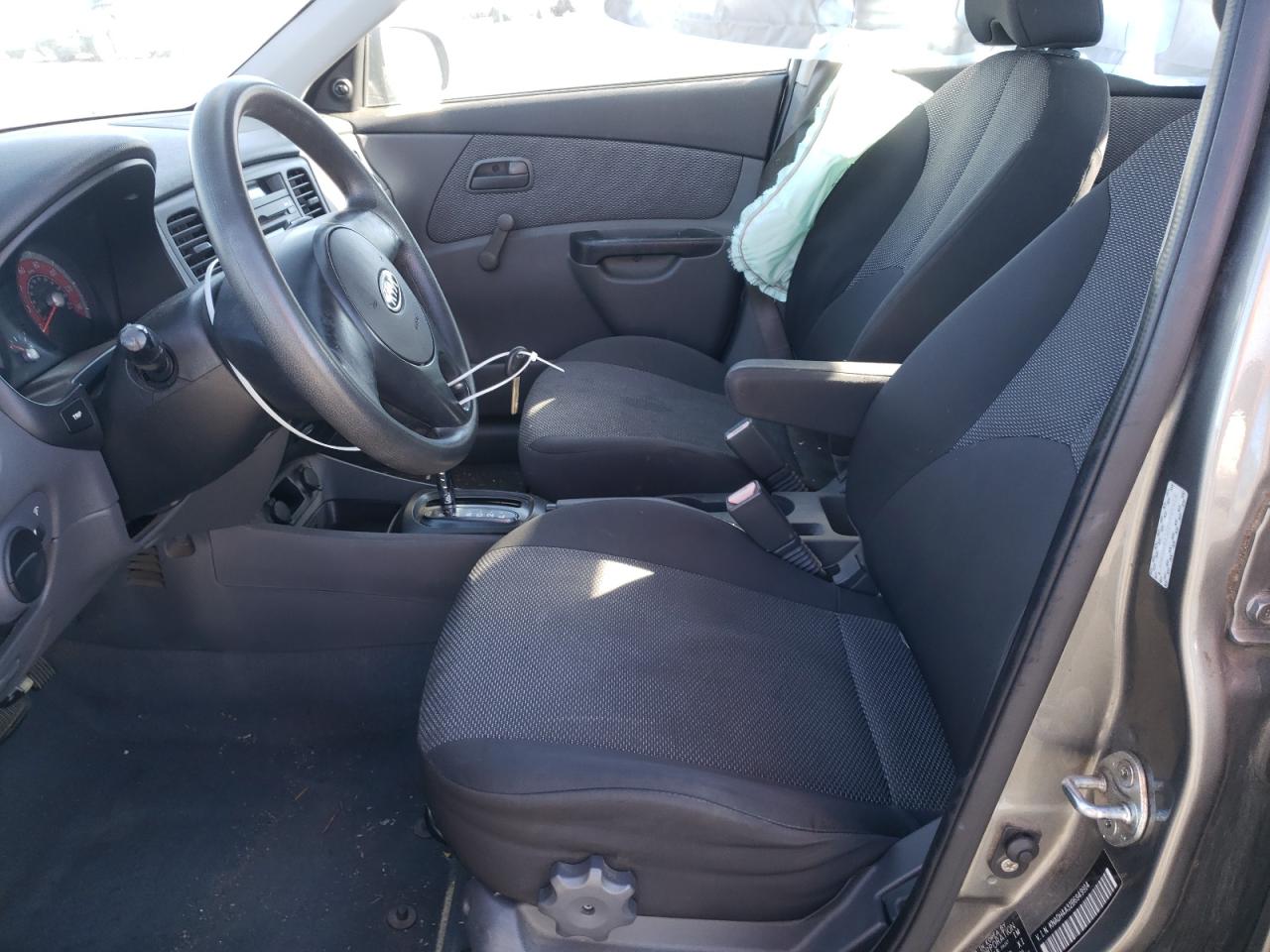 Photo 5 from auction – 2011 KIA RIO BASE with VIN KNADH4A32B6949914