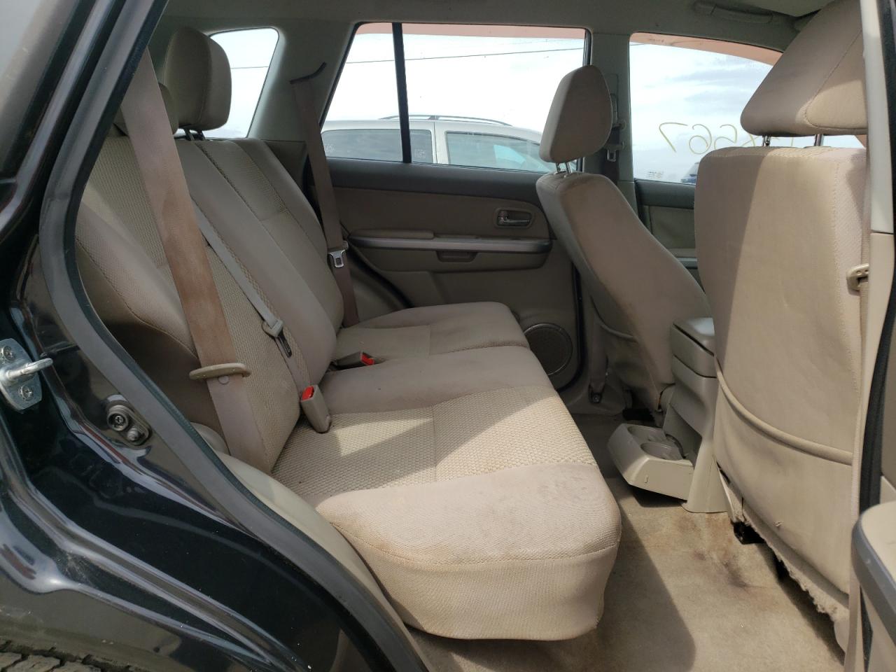 Photo 6 from auction – 2012 SUZUKI GRAND VITA with VIN JS3TE0D16C4100071