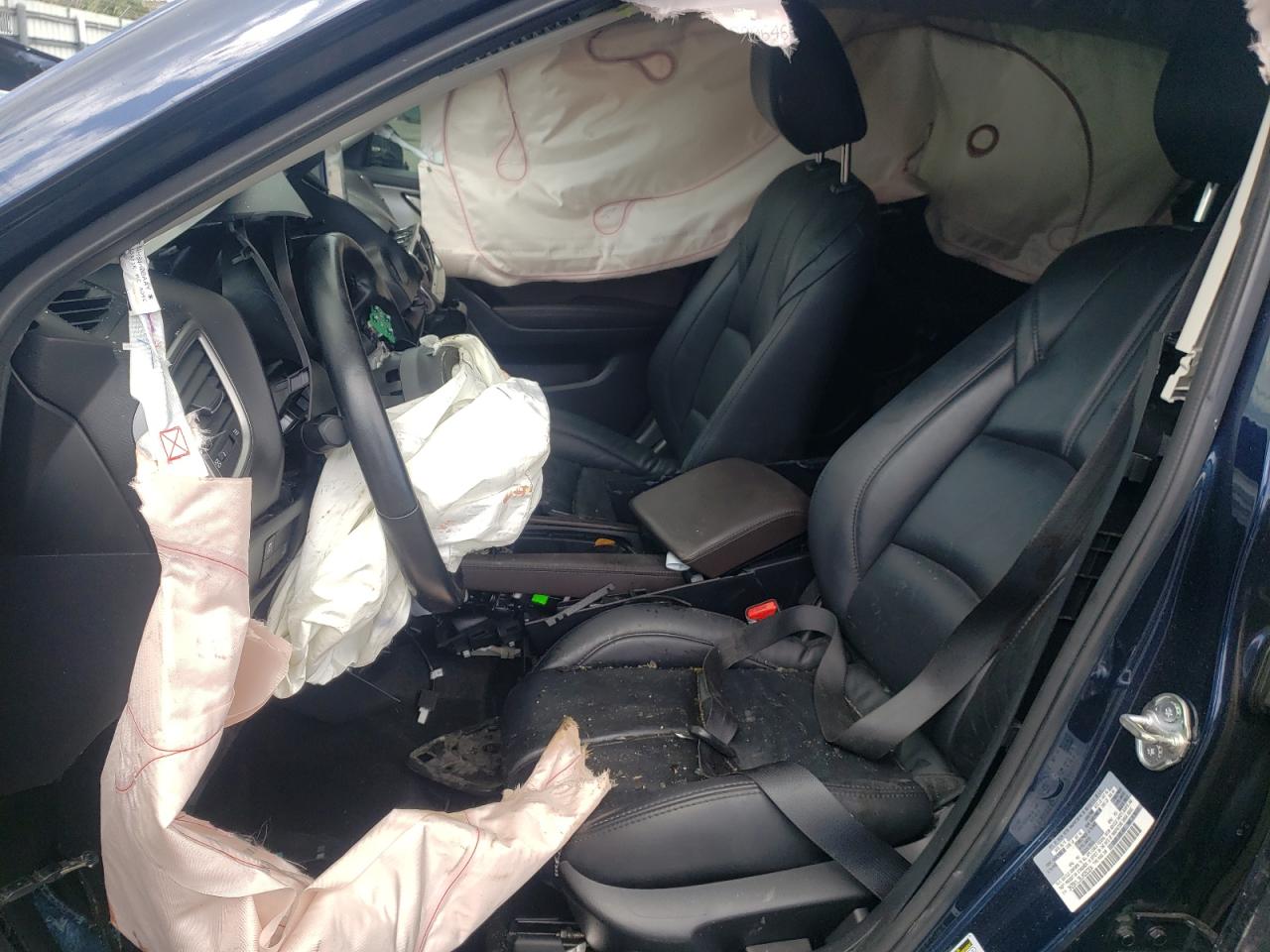 Photo 5 from auction – 2018 MAZDA 3 TOURING with VIN 3MZBN1L35JM250304