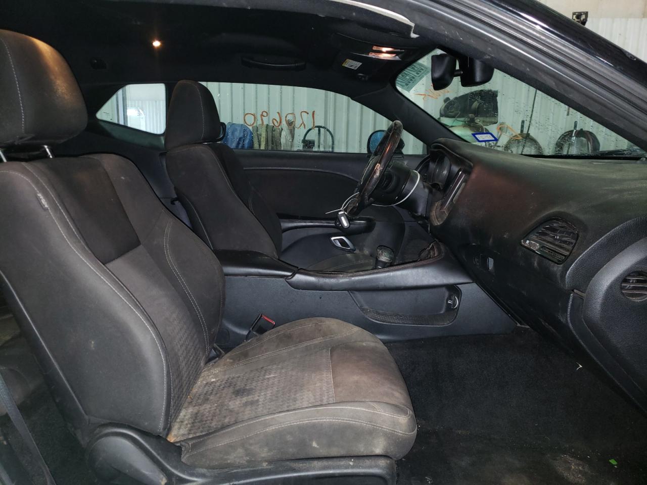Photo 5 from auction – 2015 DODGE CHALLENGER with VIN 2C3CDZAG0FH701065