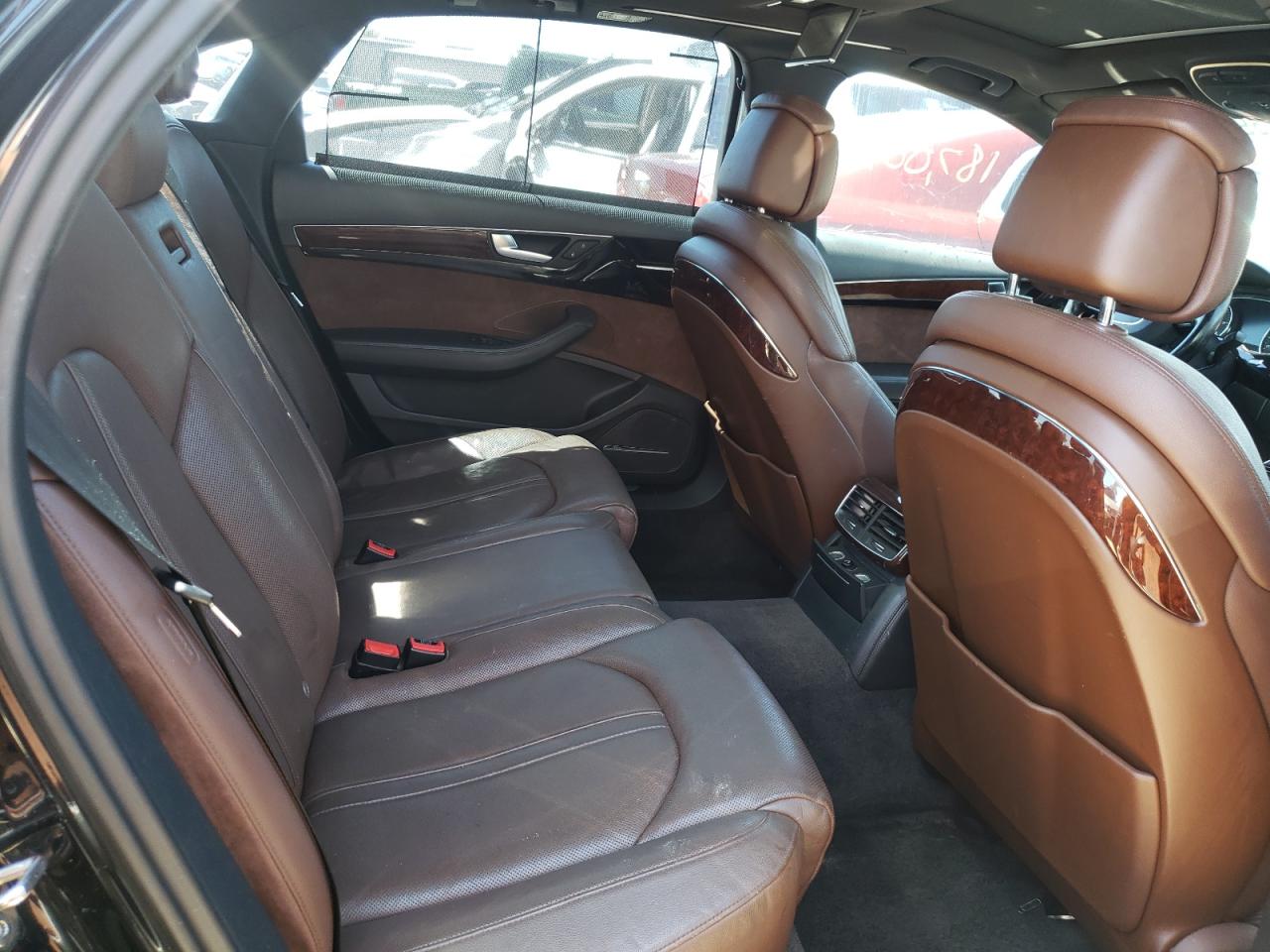 صورة رقم 6 من المزاد - 2012 AUDI A8 L QUATT مع VIN WAURVAFD5CN016336