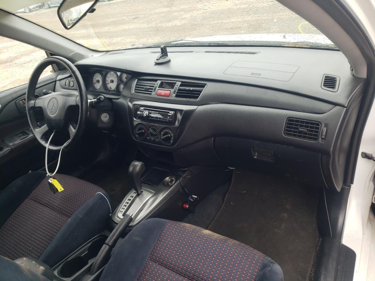 Photo 9 from auction – 2004 MITSUBISHI LANCER RAL with VIN JA3AJ66F44U043673