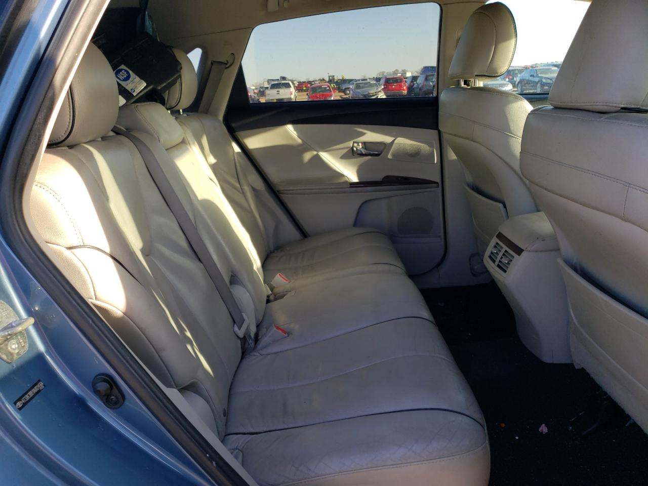 Photo 6 from auction – 2010 TOYOTA VENZA with VIN 4T3ZK3BB1AU024564