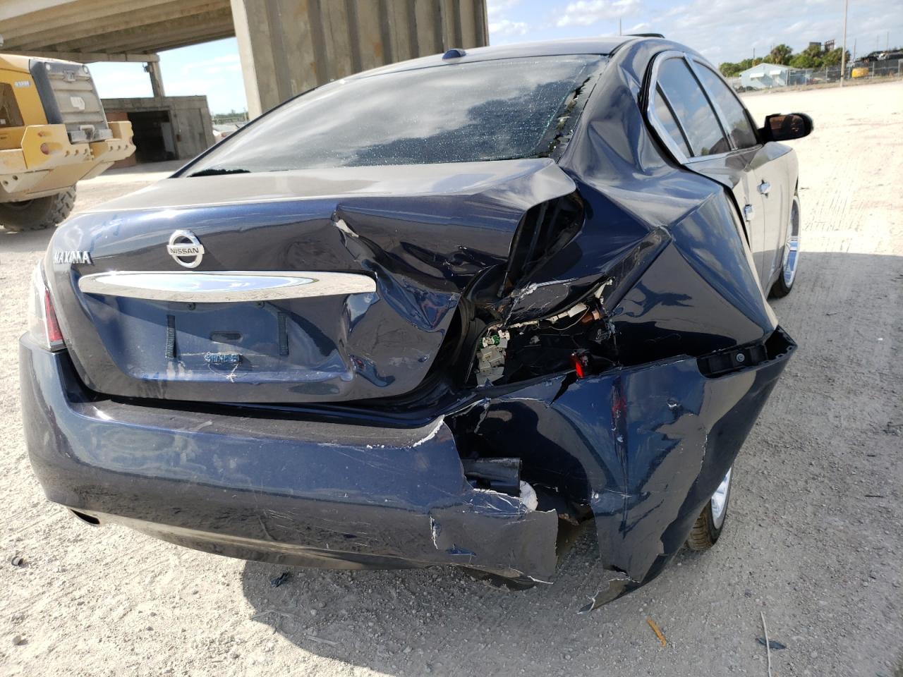 Photo 9 from auction – 2012 NISSAN MAXIMA S with VIN 1N4AA5AP0CC847233