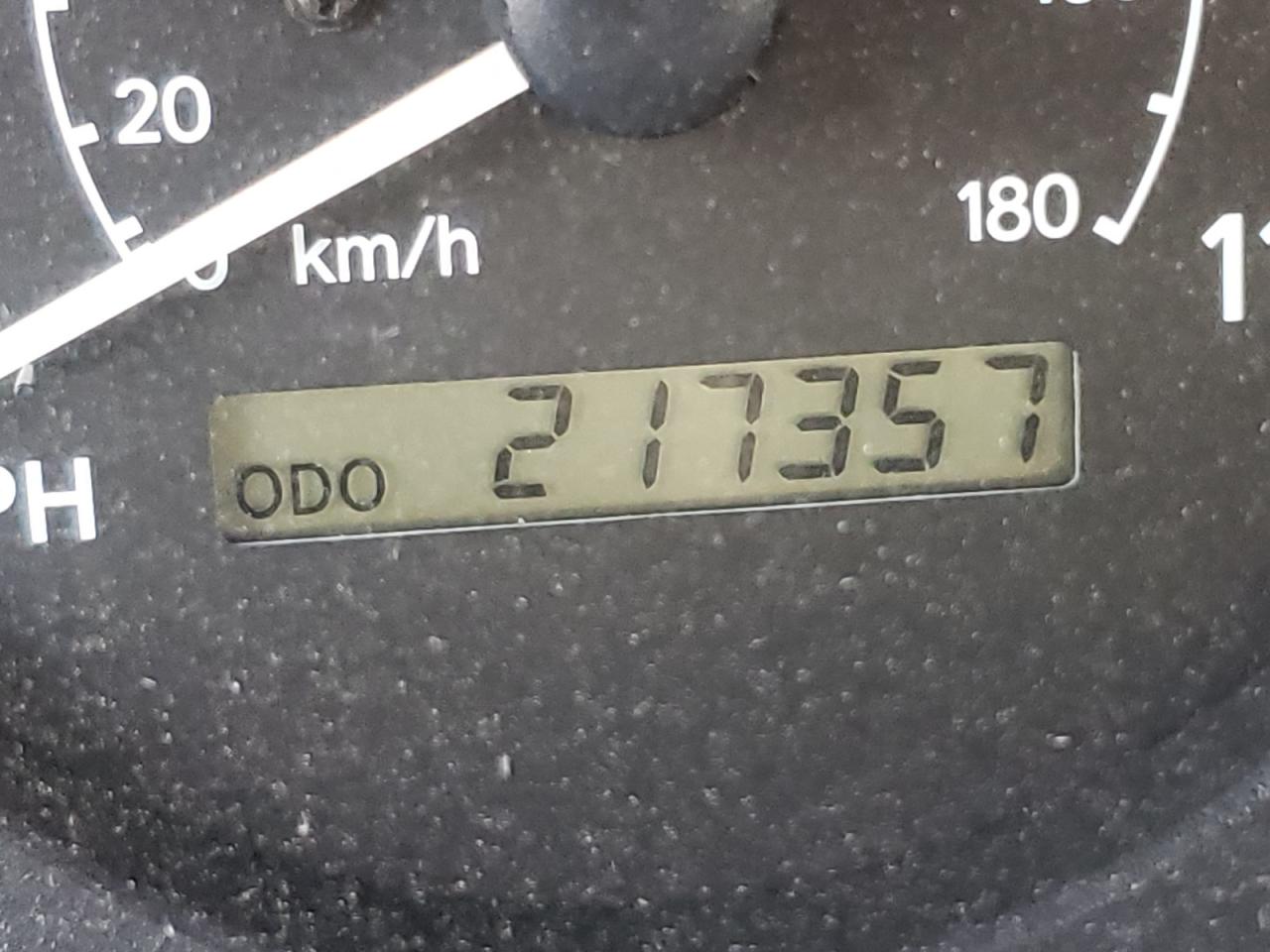 Photo 8 from auction – 2000 TOYOTA COROLLA VE with VIN 2T1BR18E2YC271955