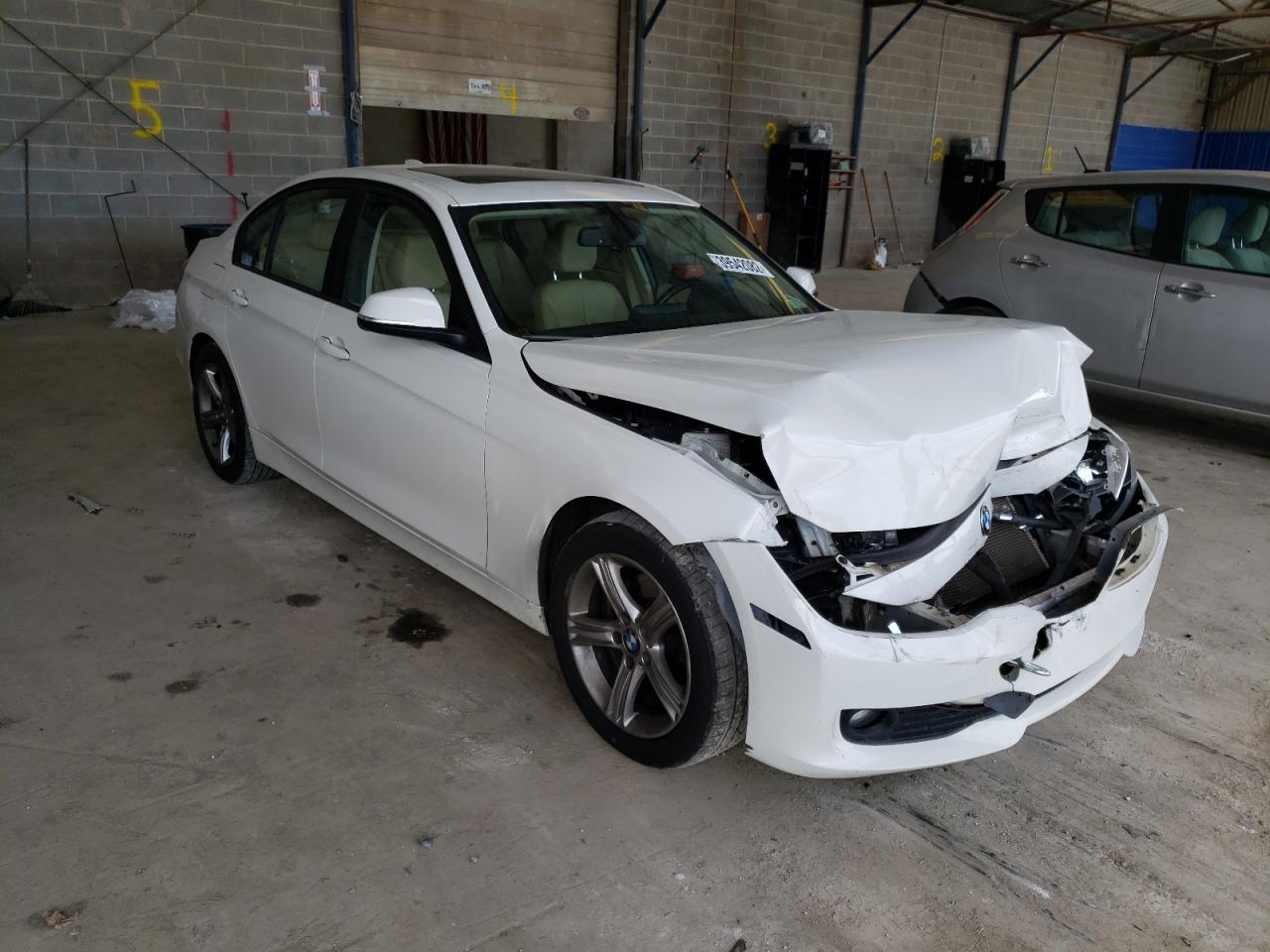 BMW 320 I 2014 with VIN WBA3B1C52EP679320 - Photo from auction