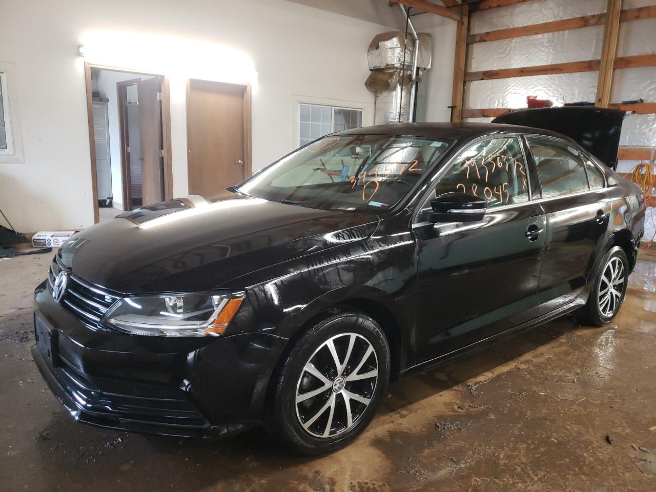 Photo 2 from auction – 2017 VOLKSWAGEN JETTA SE with VIN 3VWDB7AJ1HM399552